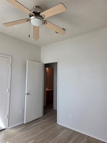 Building Photo - 4758 Marina Del Rd