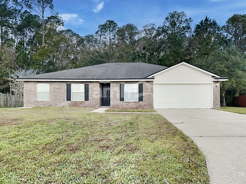 Primary Photo - 11670 Deep Springs Dr N