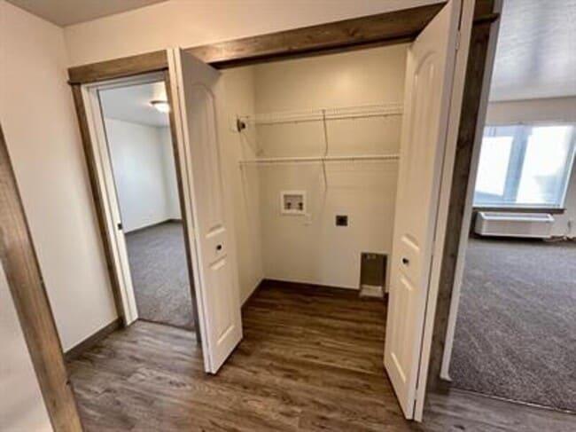 Building Photo - 59 Dunbar Ave