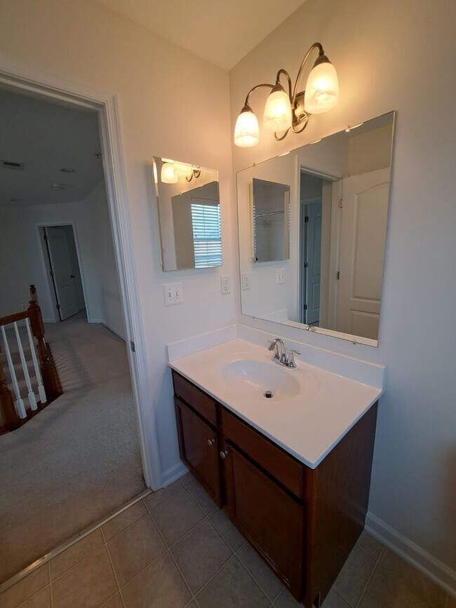 Building Photo - 17305 Madrillon Way