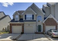 Building Photo - 5236 Summer Crescent