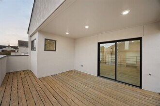 Building Photo - 2668 Bering Dr