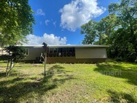 Building Photo - 31 Pine Ridge Trail
