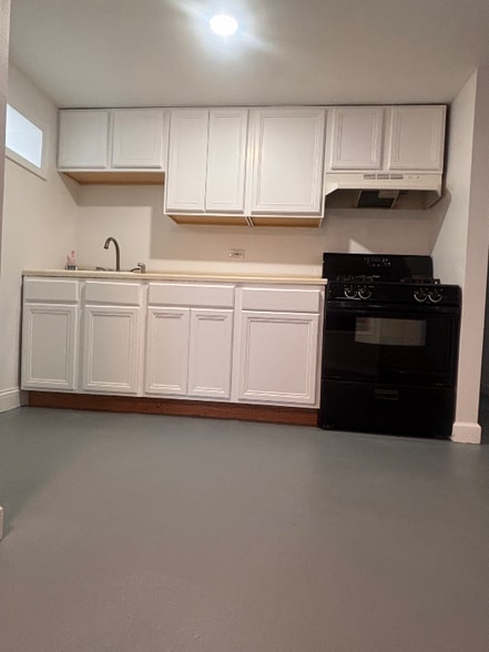 Building Photo - 1101 W 16th St