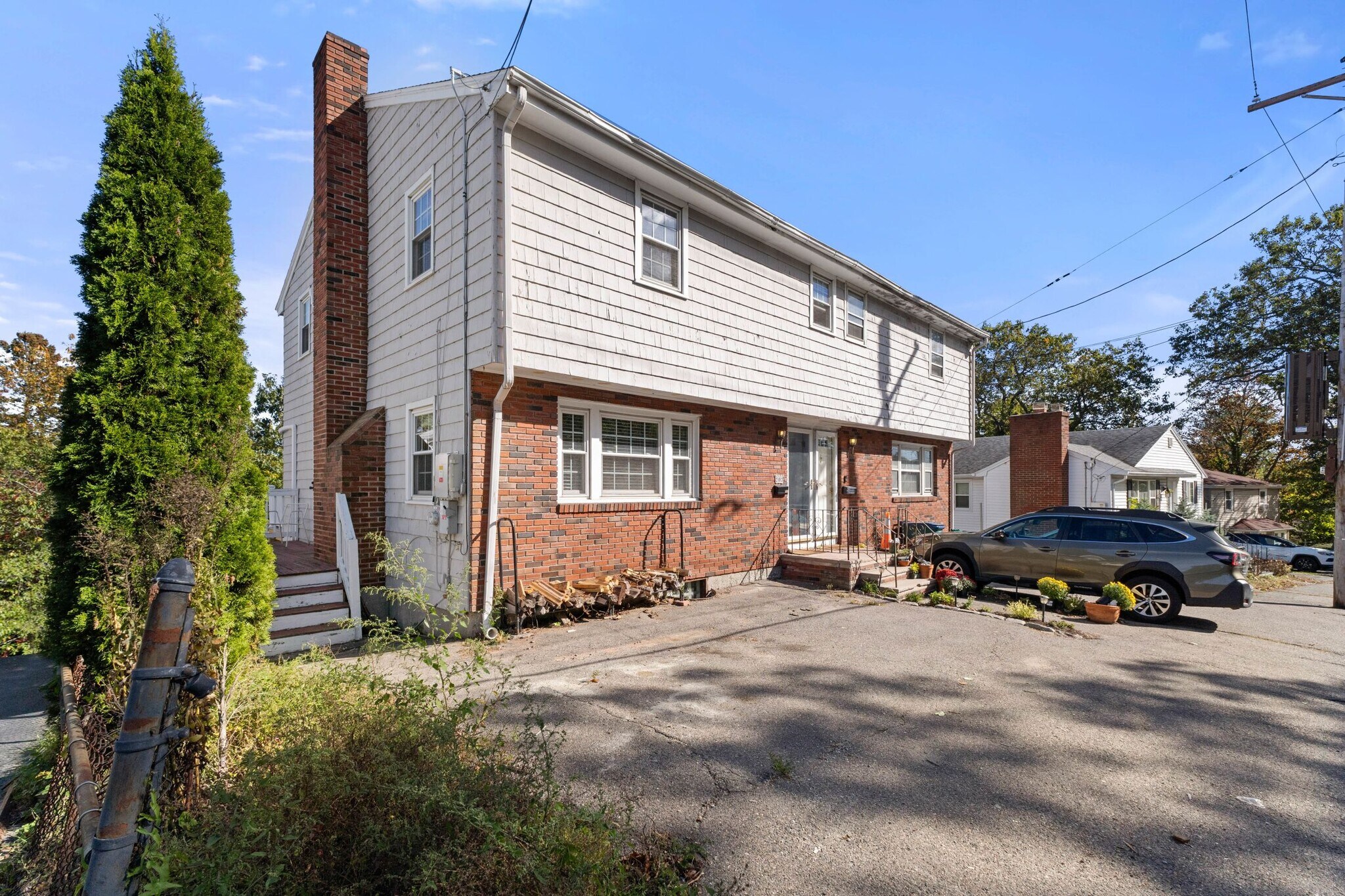 Building Photo - 203 Linwood St