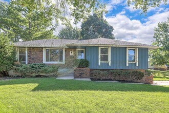 Building Photo - UNIQUE UPDATES!!!