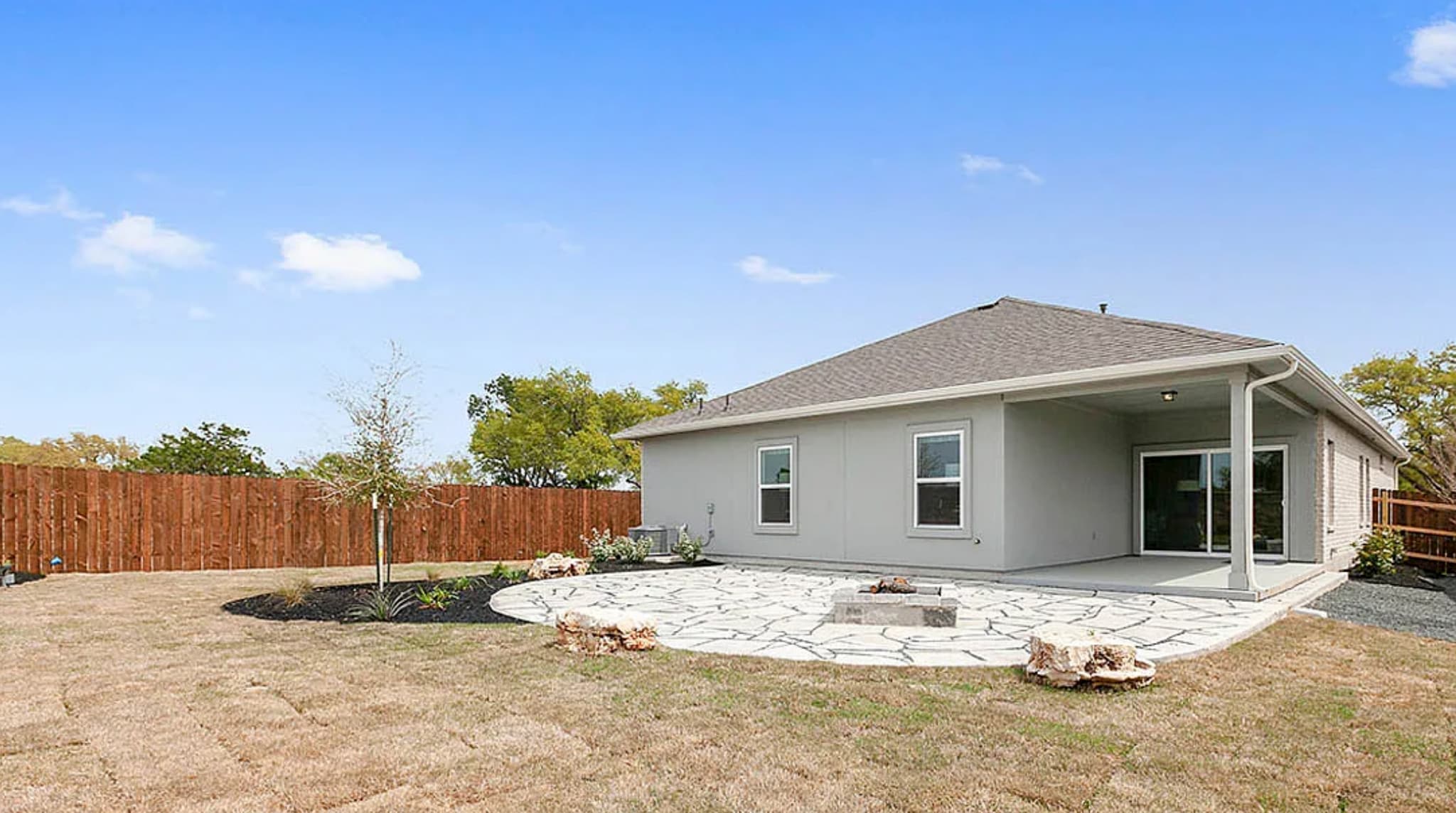 Back Yard with Fire pit - 4513 Spring Box St