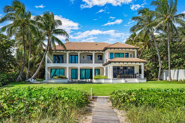 Building Photo - 1535 N Ocean Blvd