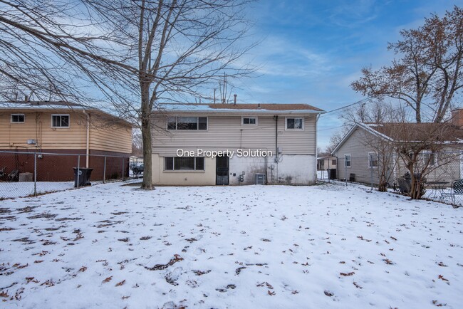 Building Photo - 576 S New Jersey St