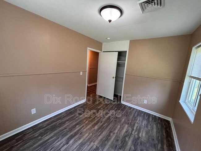 Building Photo - 3626 Marlin Ave