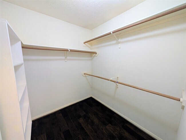 Building Photo - 14619 Golden Cypress Ln