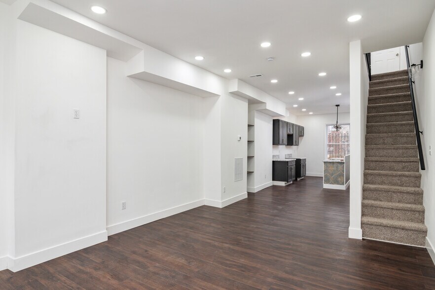 Building Photo - 62 N Gorman Ave