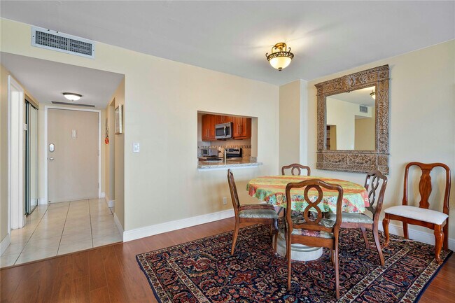 Building Photo - 1160 N Federal Hwy