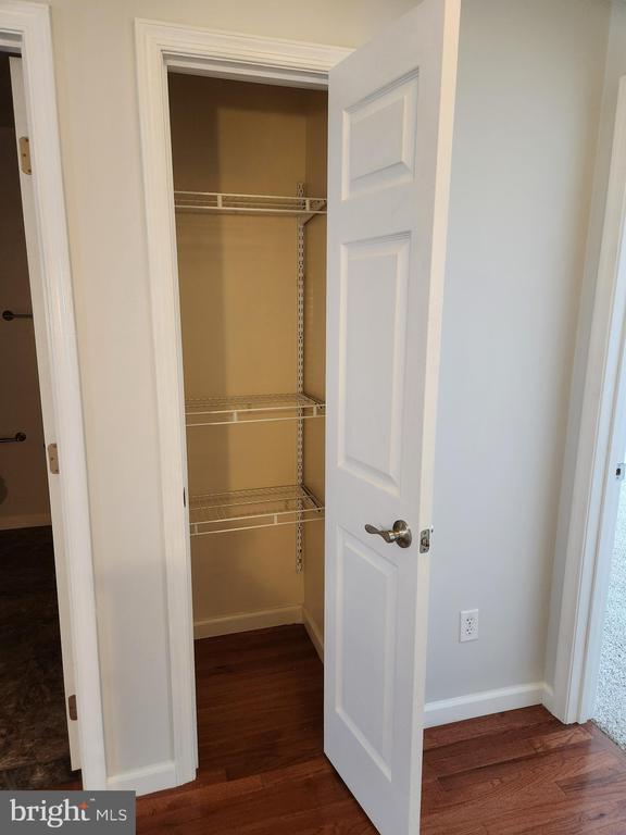 Building Photo - 28 Holler Rd