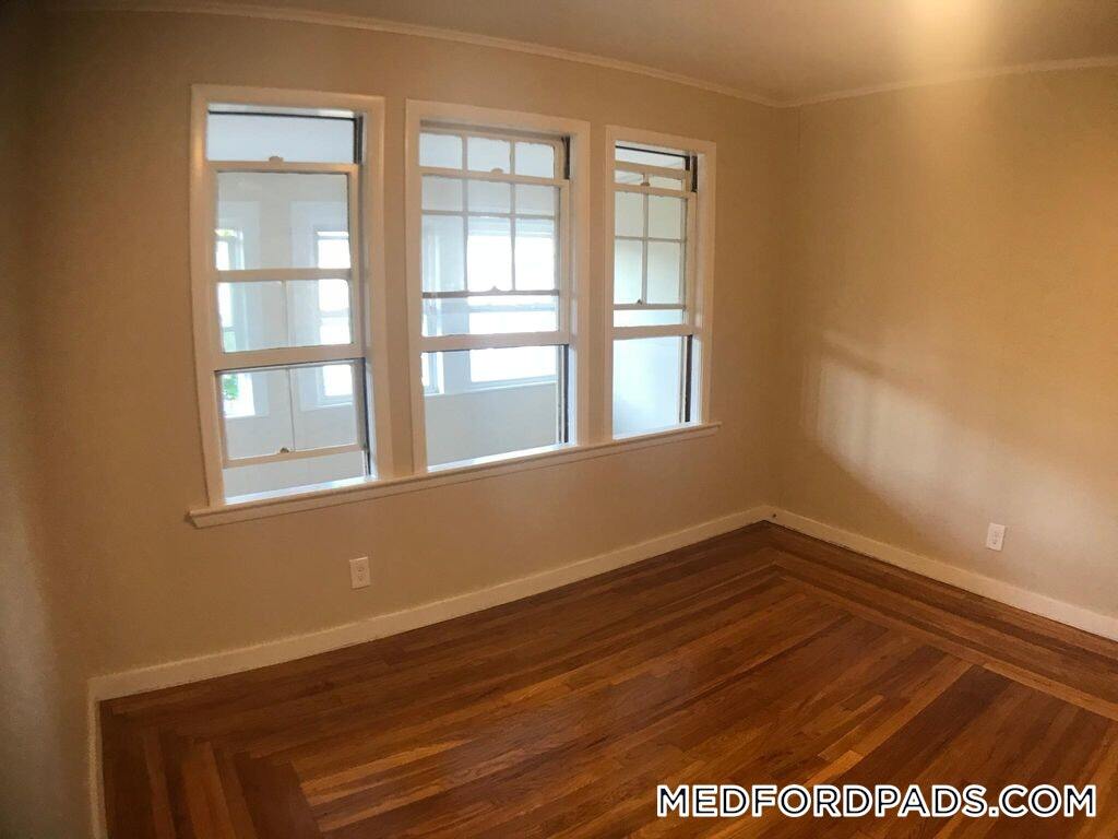 Building Photo - 58 Buzzell Ln