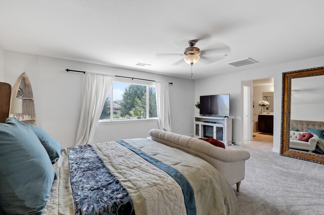 Building Photo - 30916 Snowberry Ln