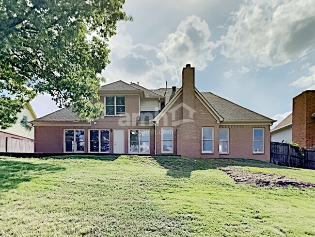 Building Photo - 1838 Oak Springs Dr