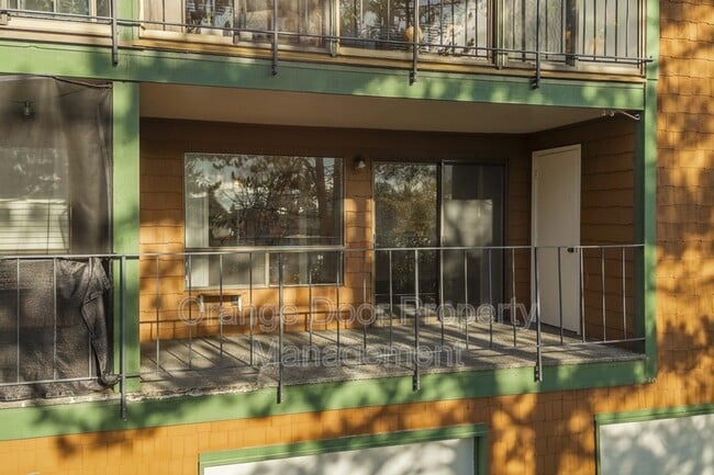 Building Photo - 7304 N Skyview Pl