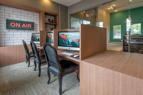 Building Photo - 13425 Ranch Rd 620 N