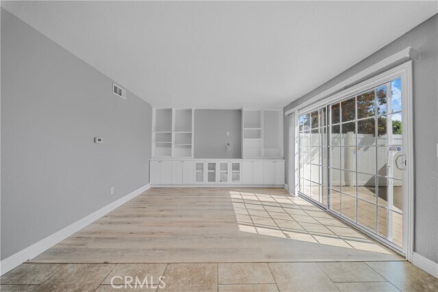 Building Photo - 8249 Haseltine Green
