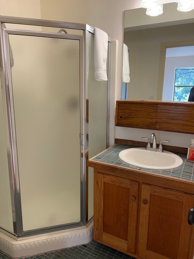 Building Photo - Stonewall Studio