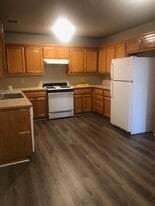 Building Photo - 3015 Twin County St