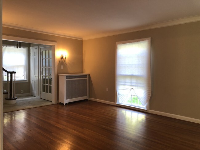 Building Photo - 18124 Lomond Blvd