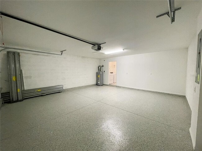 Building Photo - 1912 Saddlewood Cir