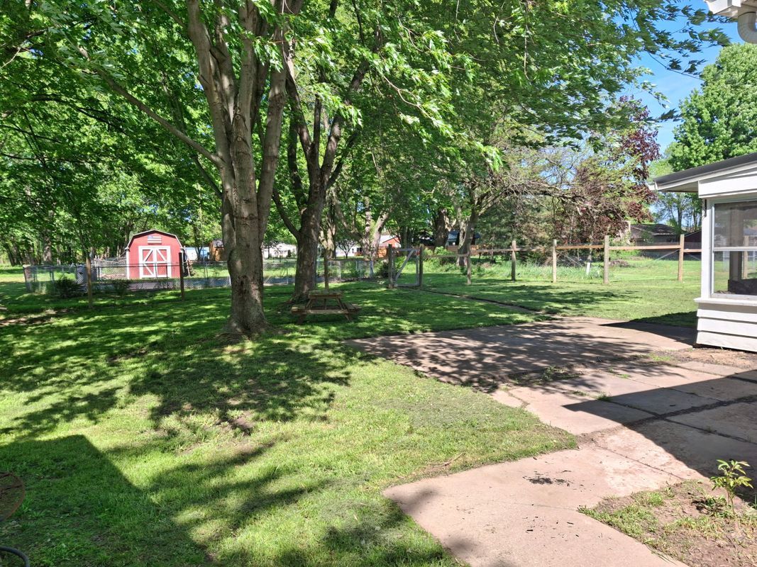 Building Photo - 3900 Ransomville Rd
