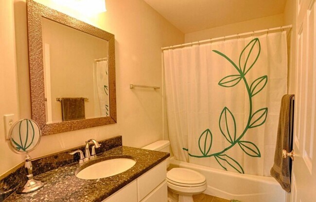 Building Photo - Southern Village Townhome available in Jun...