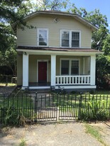 Street view of house - 827 Heidt St