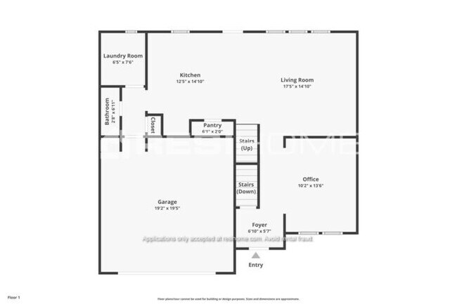 Building Photo - 900 Juniper Ln