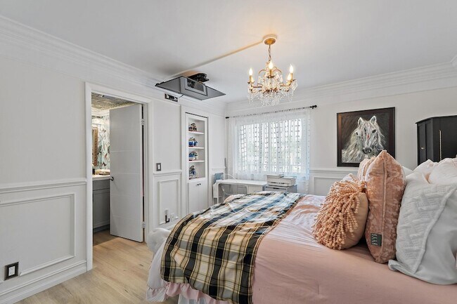 Building Photo - 1605 S US Hwy 1