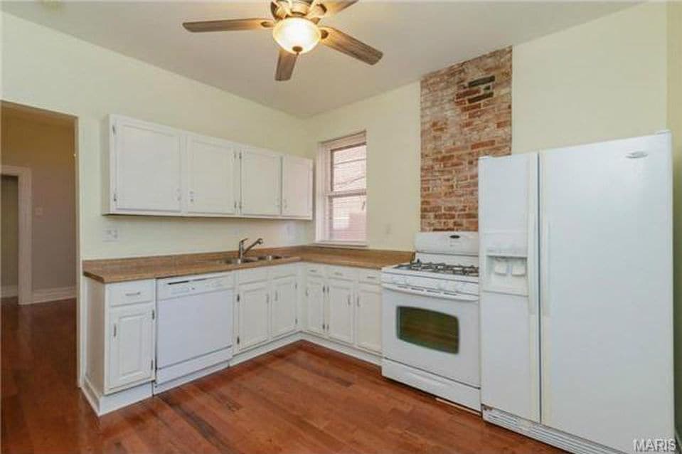 Building Photo - 3671 Russell Blvd