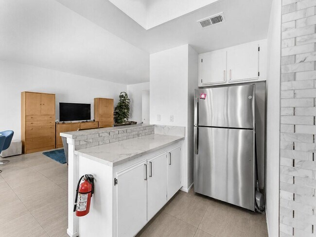 Building Photo - 67573 N Natoma Dr