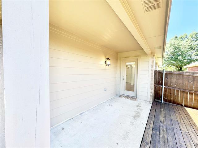 Building Photo - 1108 Sandalwood Rd