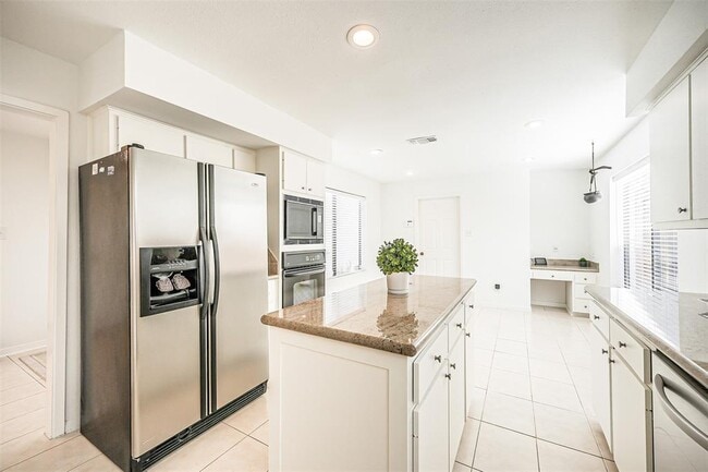 Building Photo - 1382 Beaujolais Ln
