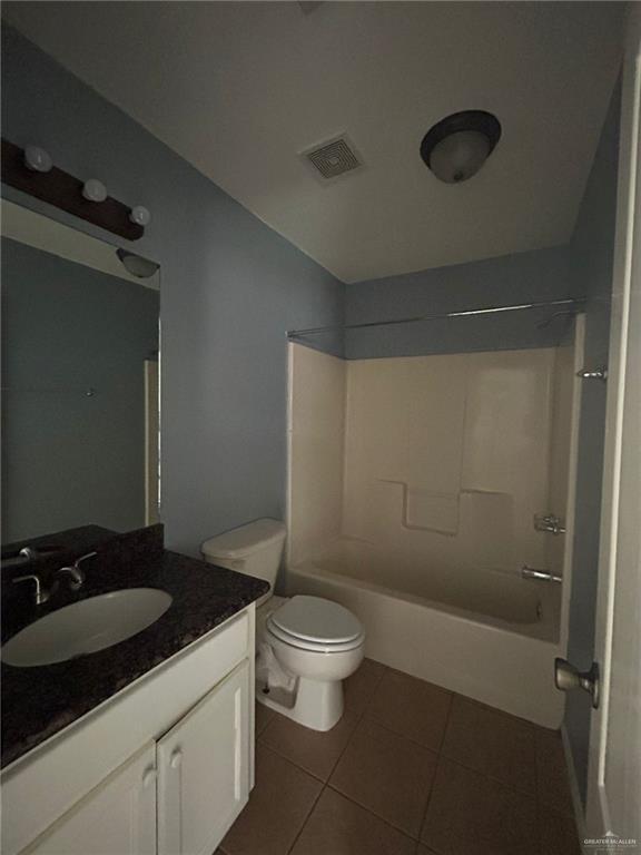 Building Photo - 1608 W Portales Dr