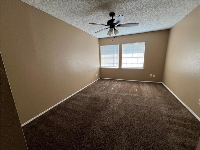 Building Photo - 6363 Cattails Ln