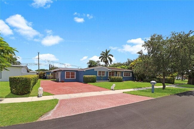 Building Photo - 20111 Eagle Nest Rd