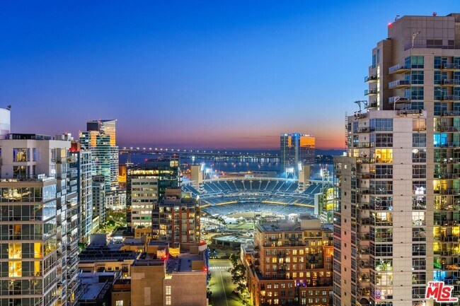 Building Photo - 675 Ninth Ave