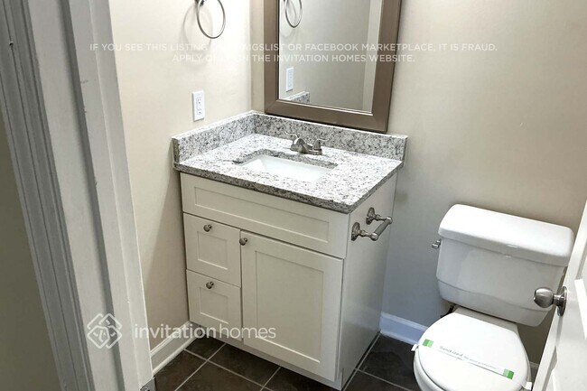 Building Photo - 2 Acorn Ct