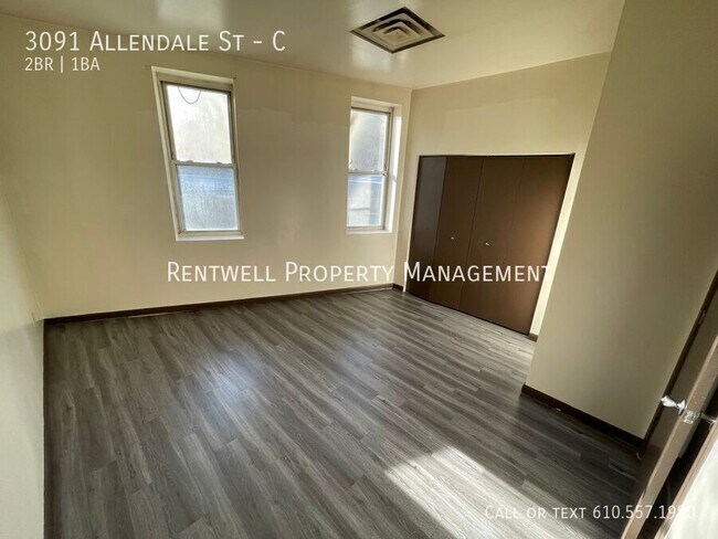 Building Photo - 3091 Allendale St
