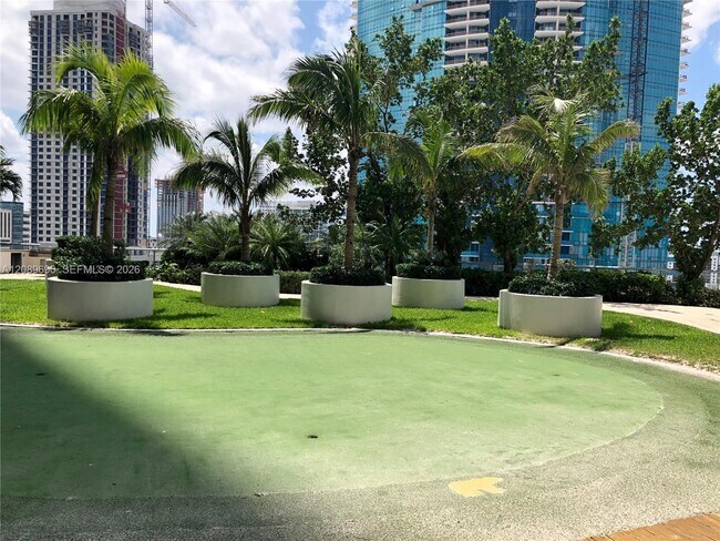 Building Photo - 888 Biscayne Blvd