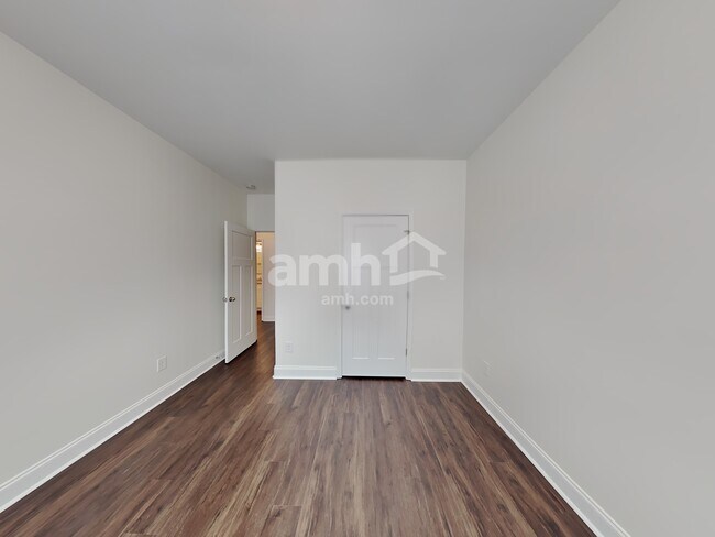 Building Photo - 1109 Abundance Dr