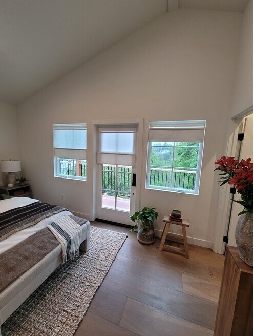 Building Photo - 3649 Cazador St