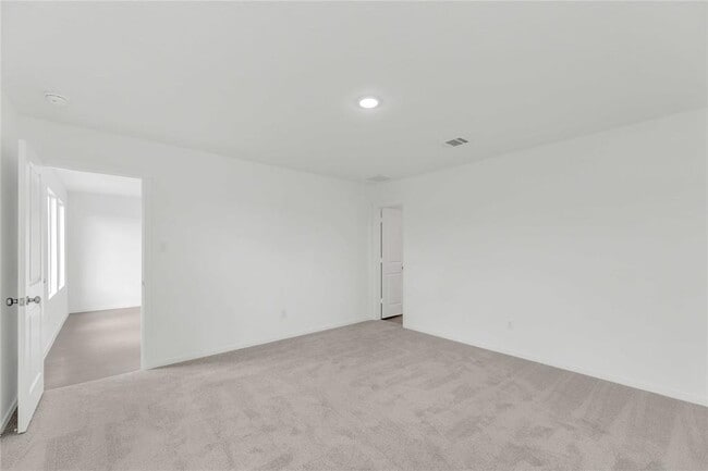 Building Photo - 263 Ottawa Way