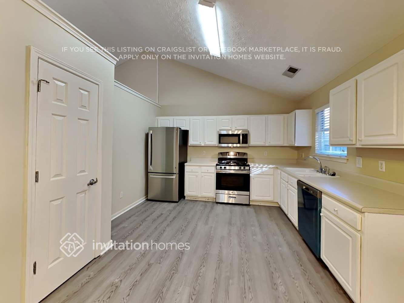 Building Photo - 1324 Wilkes Crest Ct
