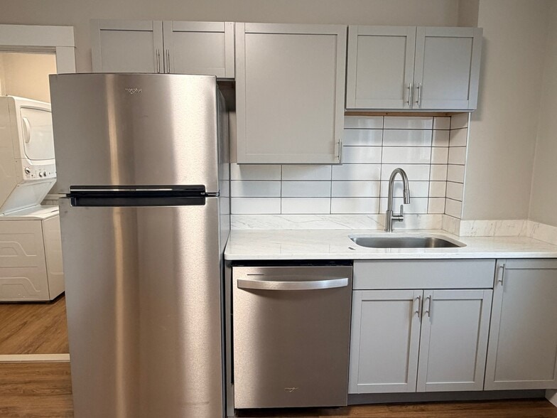 Building Photo - 89 Glendower Rd