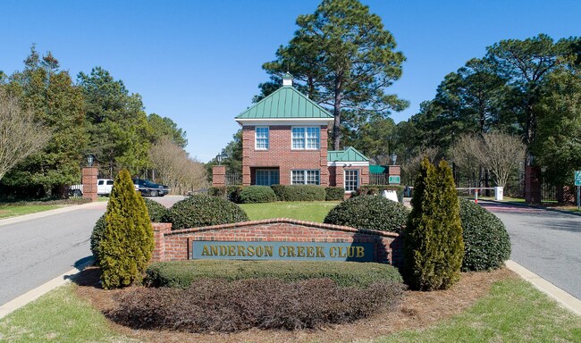 Building Photo - Resort Living. Fort Bragg Close. This is the One.